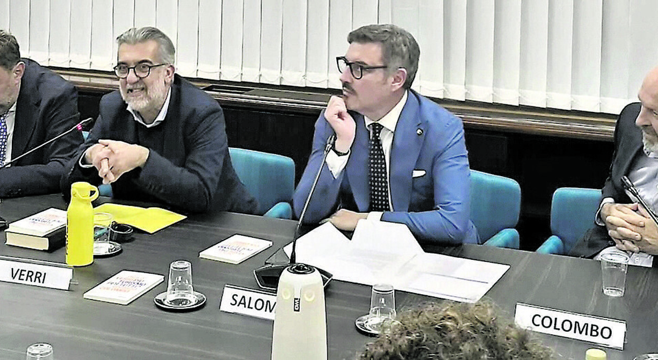 Puglia meta di vacanze: visitatori in crescita ma spostarsi costa troppo Puglia meta di vacanze: visitatori in crescita ma spostarsi costa troppo