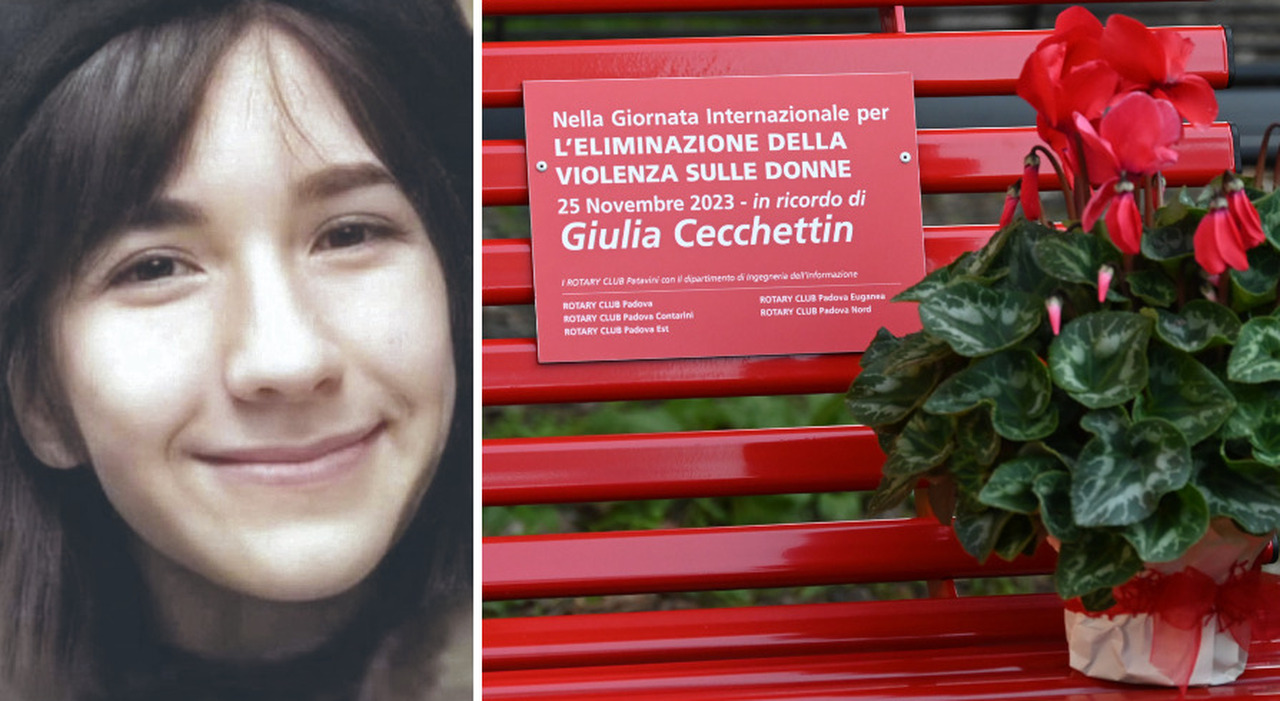 giulia cecchettin il ricordo a 2 anni dalla morte fiori sulla panchina rossa un minuto di rumore e il suo volto in tutte le aule di ingegneria