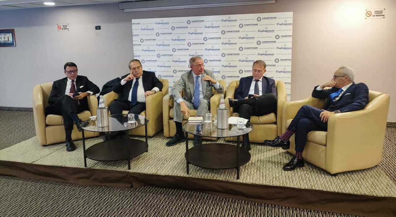 Sondaggi regionali Campania, Urso: «Cirielli come Acquaroli che ha spiazzato sondaggisti»