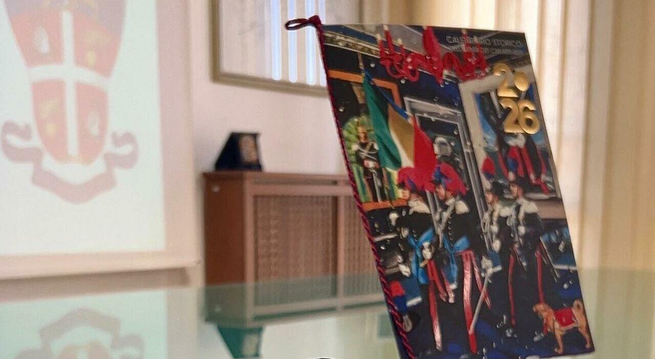 mi butto dal 6176 piano i carabinieri lo salvano la storia nel calendario dell arma da Corriereadriatico.it mi butto dal 6176 piano i carabinieri lo salvano la storia nel calendario dell arma