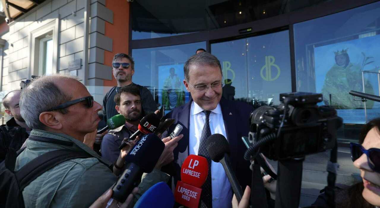 Regionali in Campania, a Napoli Arianna Meloni a pranzo con imprenditori e Cirielli. «Il gozzo di Fico? Se fosse vero sarebbe grave»