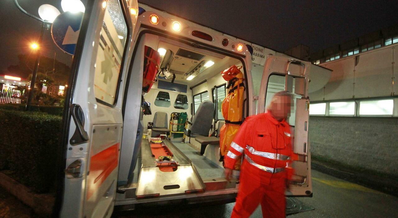 Santa Maria Capua Vetere, 35enne accoltellato dalla compagna durante una lite: è in pericolo di vita