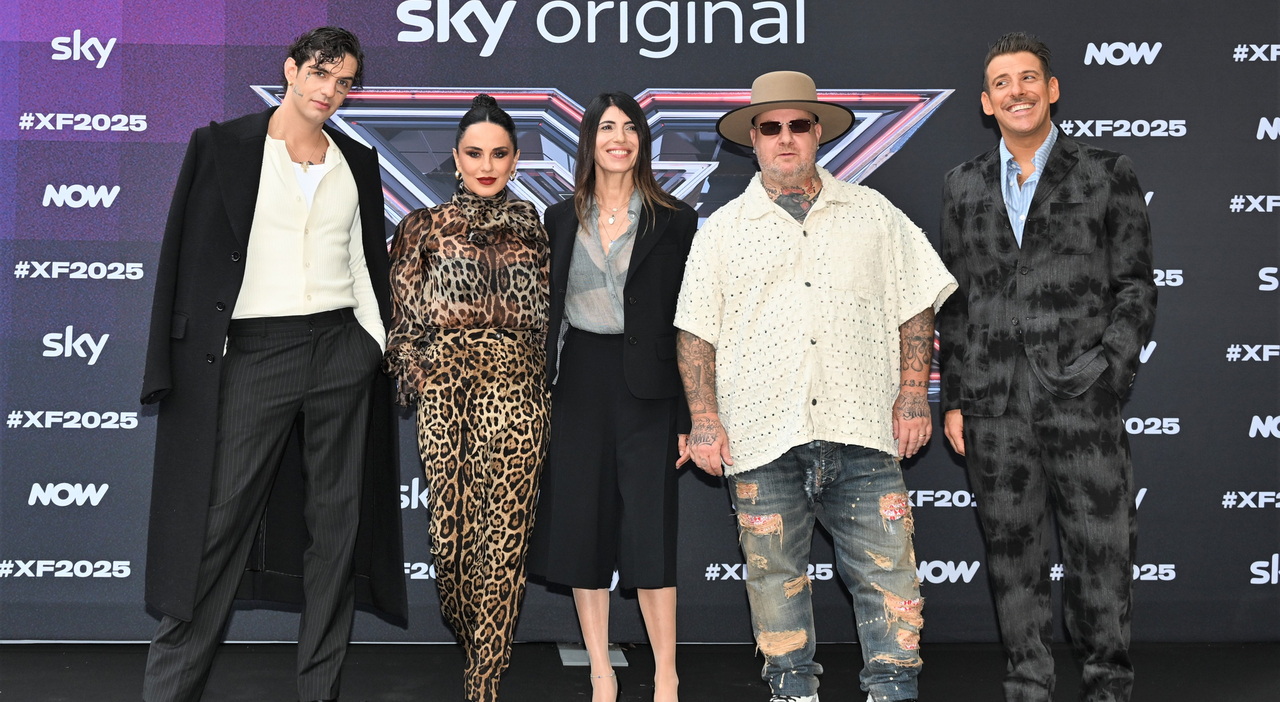 X Factor, i top e i flop della puntata: la diretta. Doppia eliminazione e Mika come ospite nel quarto Live