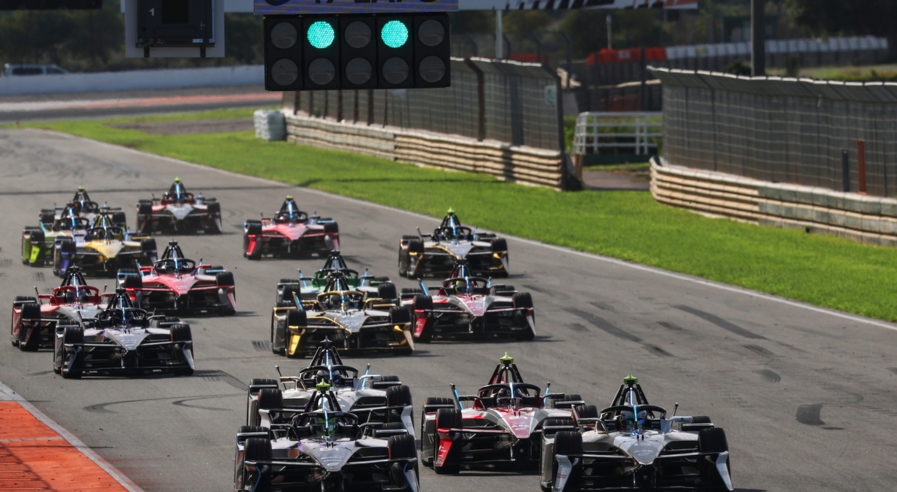 La partenza di un E-Prix di Formula E