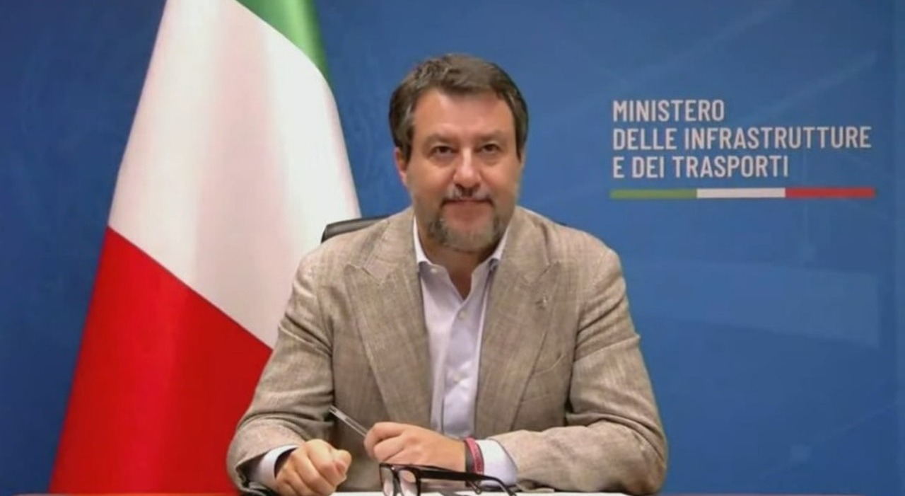salvini investimenti su porti napoli e salerno produrranno lavoro gestione circumvesuviana 232 fallimentare