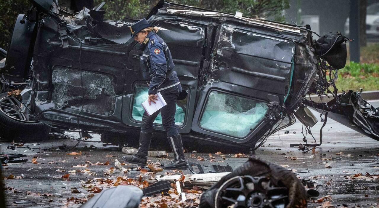 Milano, incidente in viale Fulvio Testi: 21enne in fin di vita, quattro feriti. Un autista positivo a test droga, l Milano, incidente in viale Fulvio Testi: 21enne in fin di vita, quattro feriti. Un autista positivo a test droga, l