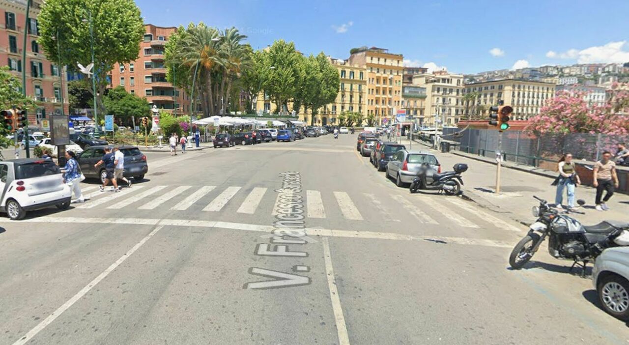 Lungomare di Napoli, uomo travolto da un Lungomare di Napoli, uomo travolto da un