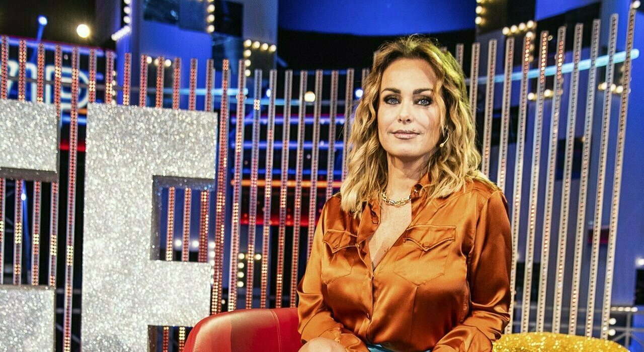 https://statics.cedscdn.it/photos/MED_HIGH/2025/11/16/9192520_16144720_7169487_15084845_sonia_bruganelli_malattia_figlia_chiara_ferragni.jpg