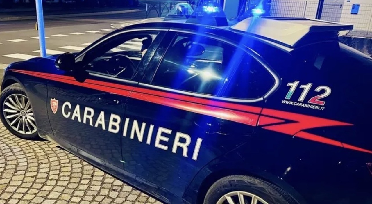 Camorra, 44 arresti nel Napoletano: accuse di corruzione e scambio elettorale Camorra, 44 arresti nel Napoletano: accuse di corruzione e scambio elettorale