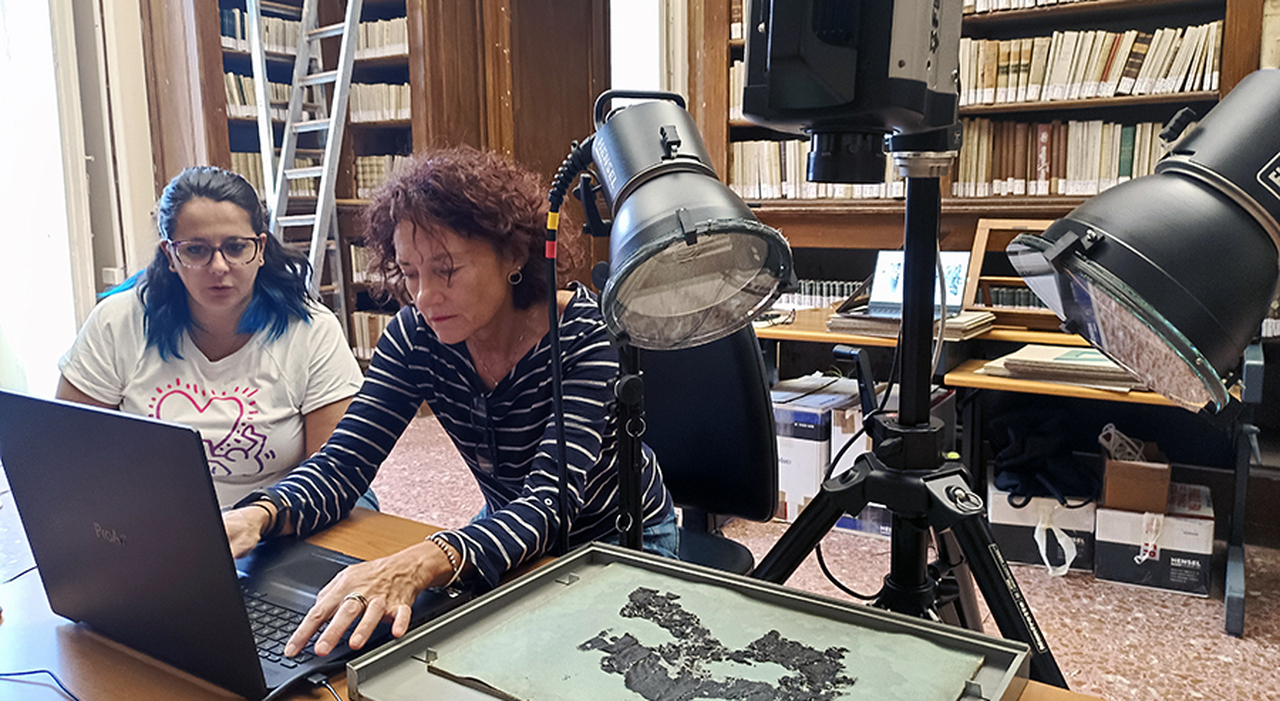 Papiri, medicina, agritech: l?innovazione tecnologica nei laboratori di Napoli Papiri, medicina, agritech: l?innovazione tecnologica nei laboratori di Napoli