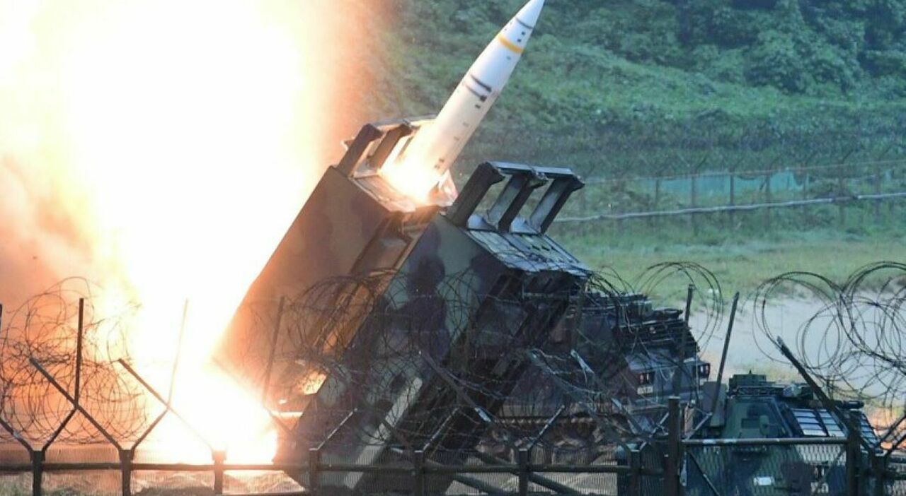 Missili Atacms, l Missili Atacms, l