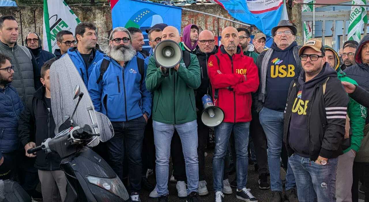 ex ilva sciopero immediato di 24 ore blocco dello stabilimento in vista
