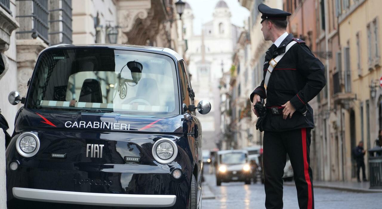 la Fiat Topolino elettrica dei carabinieri