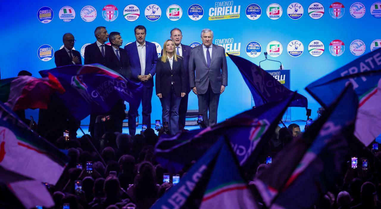 Regionali in Campania, Cirielli: «Nella mia giunta una vicepresidente donna», Tajani e Salvini: «Vinciamo»
