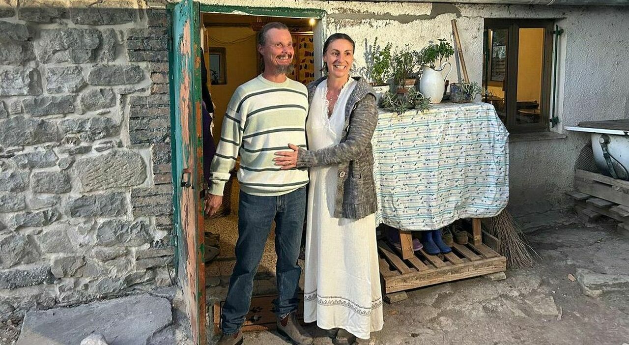 Nathan, il papà dei bimbi che vivevano nel bosco: «Soffrono, perché toglierli da dove erano felici? Si distrugge la vita di 5 persone»