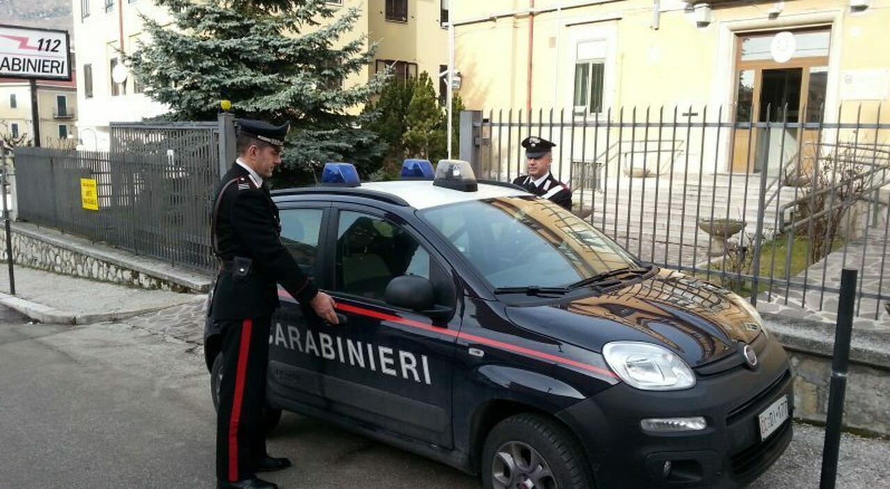 Donna violentata in strada a Gallarate, la 53enne aggredita mentre andava al lavoro: è caccia all