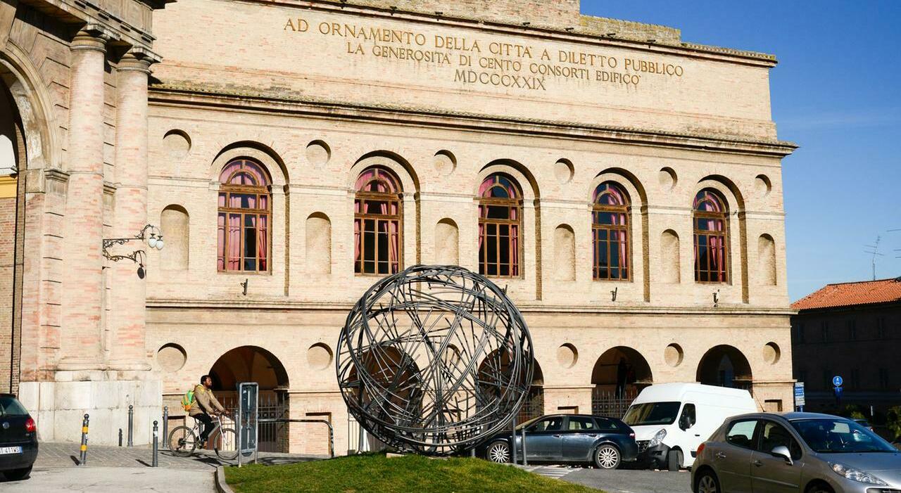 Scontro totale su Musicultura, il Pd: «Festival da record e le istituzioni tagliano i fondi» Scontro totale su Musicultura, il Pd: «Festival da record e le istituzioni tagliano i fondi»