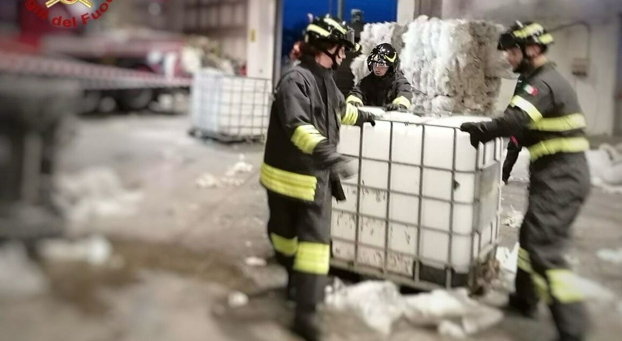 Operaio 47enne muore schiacciato dal muletto in azienda