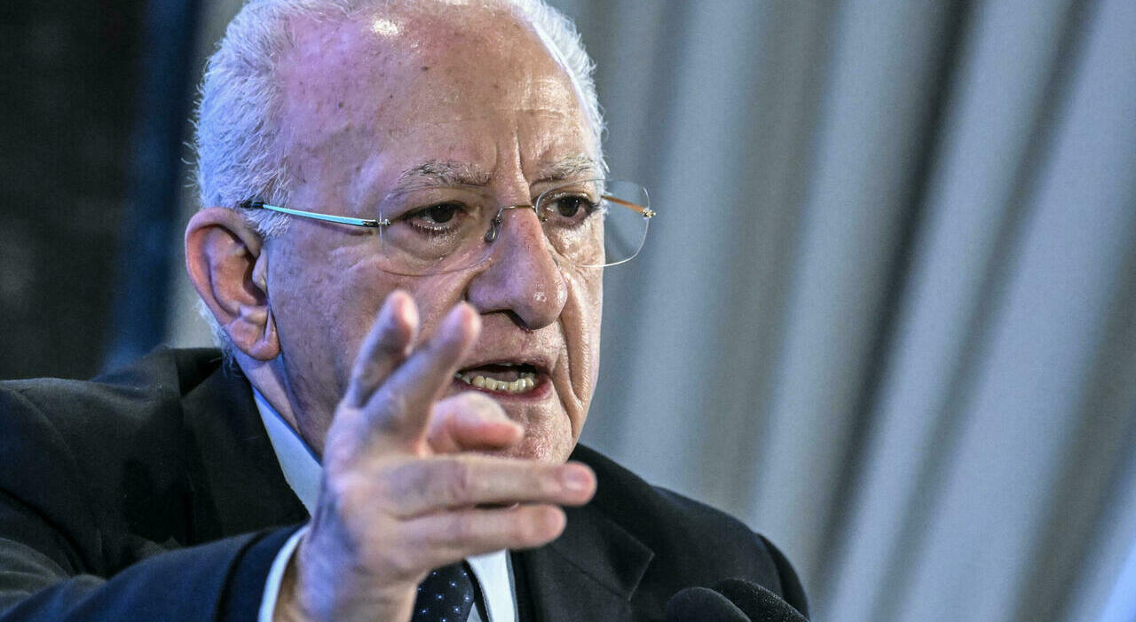 Liste di attesa in Campania, la Regione dopo il servizio di Report: «Querela per diffamazione»