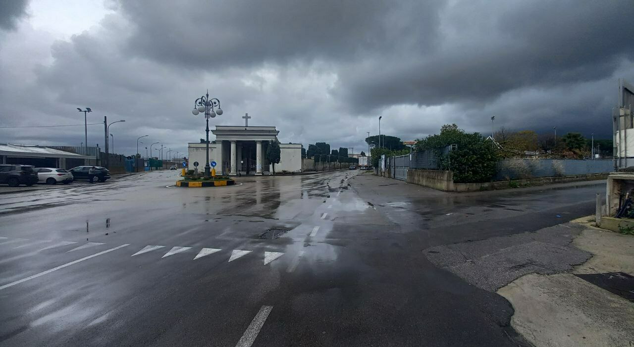 Tredicenne aggredito a Volla, il vicesindaco: «Saremo attenti». La risposta delle opposizioni