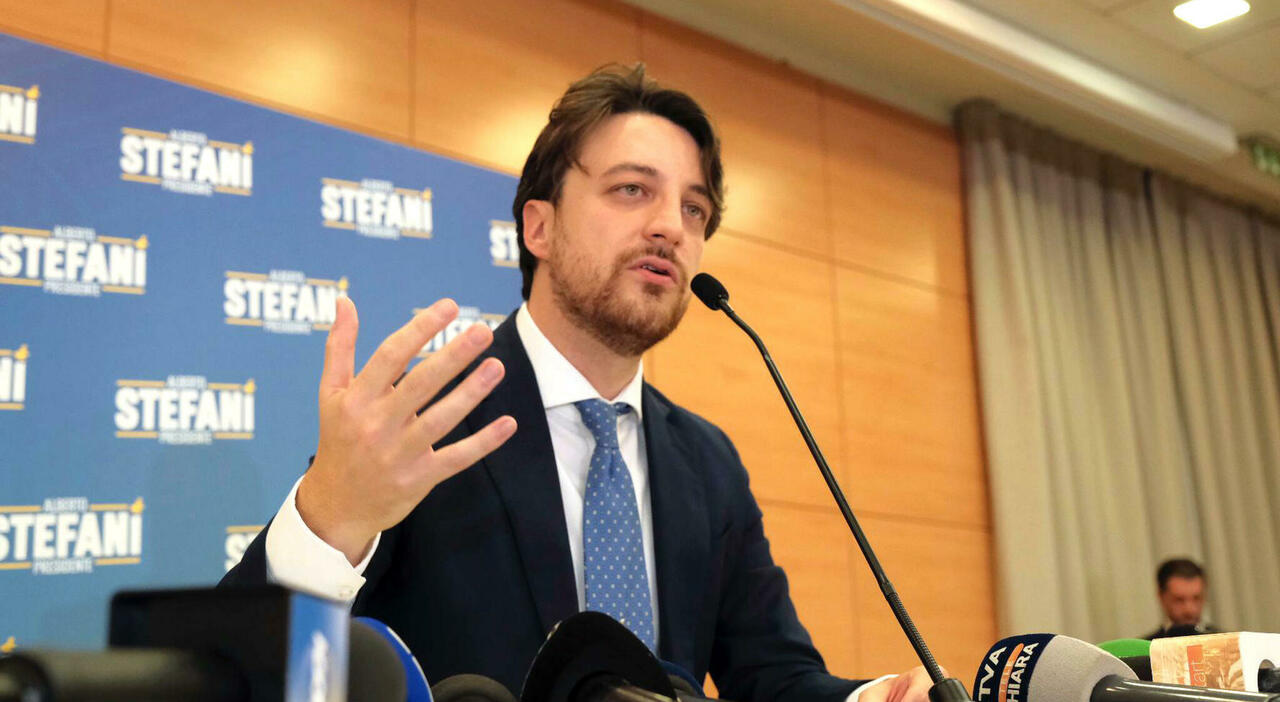 Stefani, l?enfant prodige leghista: «Cinque assessori a FdI? I patti con gli alleati devono essere rispettati»