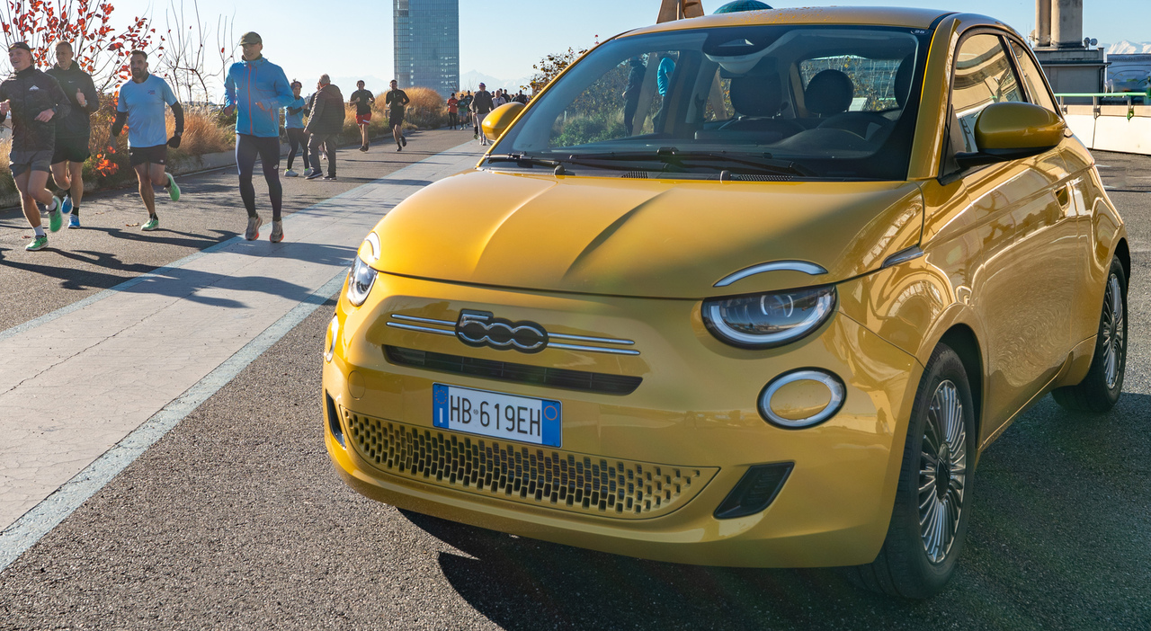 La Fiat 500 Hybrid