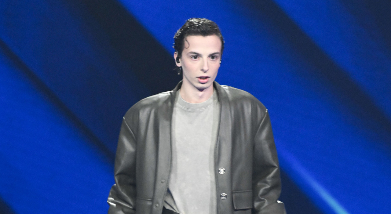 X Factor: Tomasi Eliminated – Alessandro & Unpublished Tattoos Revealed