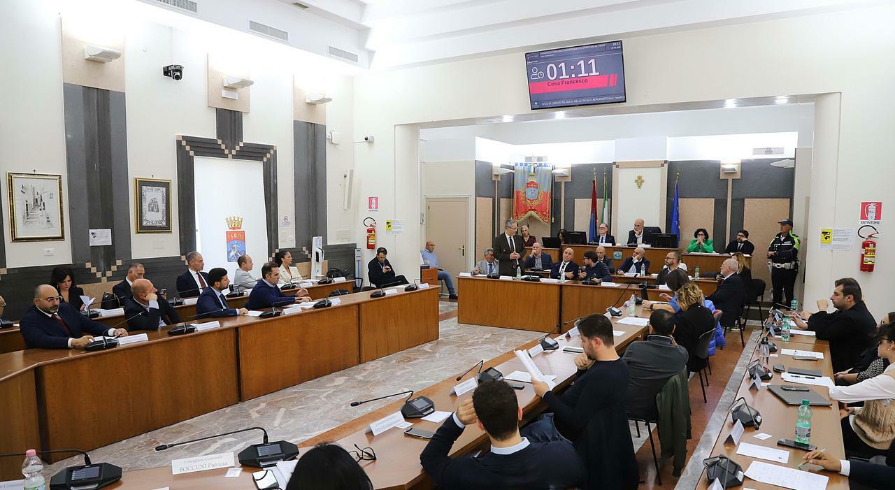 I riflessi del voto regionale, Bitetti: «Giunta, avanti così». Caso Pd, strascichi e veleni I riflessi del voto regionale, Bitetti: «Giunta, avanti così». Caso Pd, strascichi e veleni