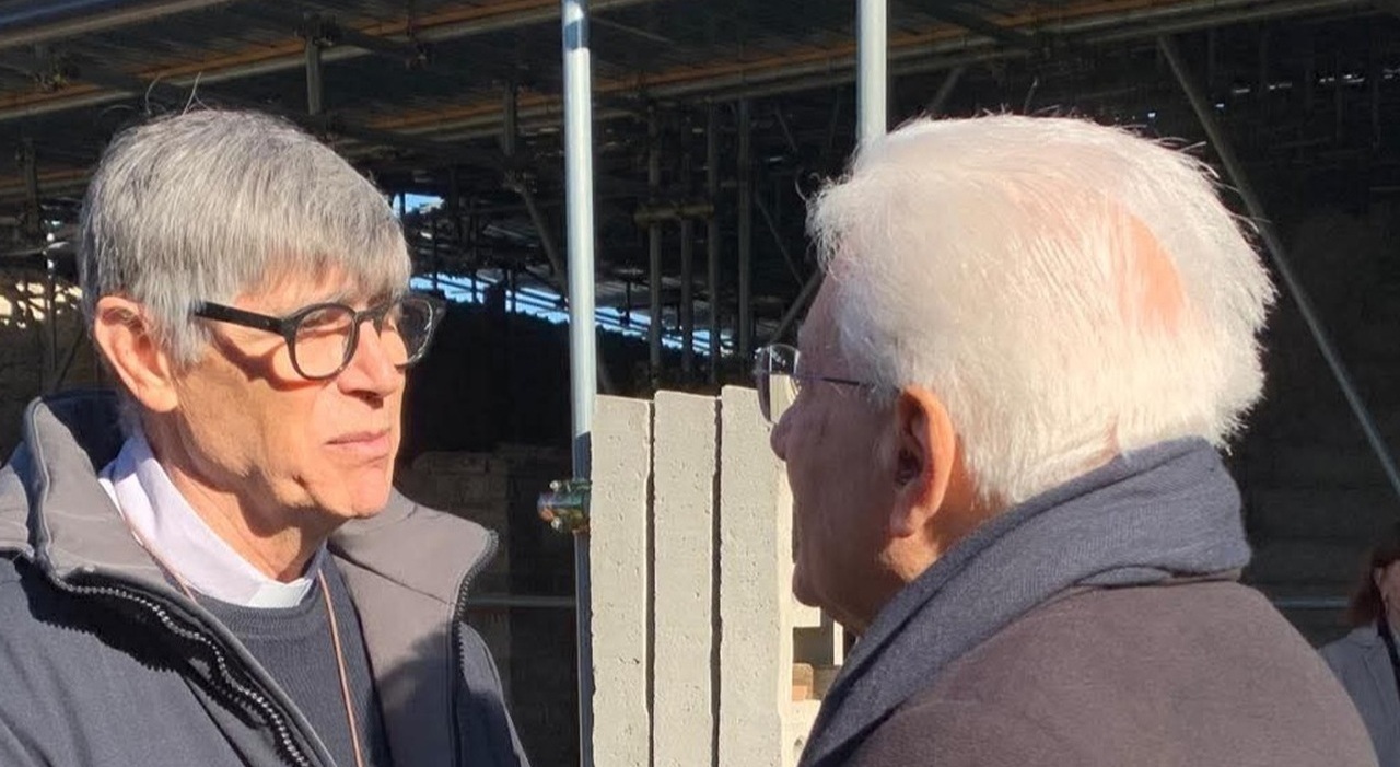 Pompei, la visita a sorpresa di Mattarella agli Scavi: l