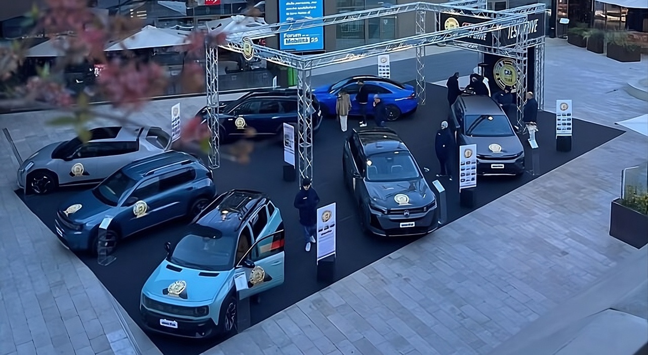 le sette finaliste esposte a Milano, al CityLife Shopping District