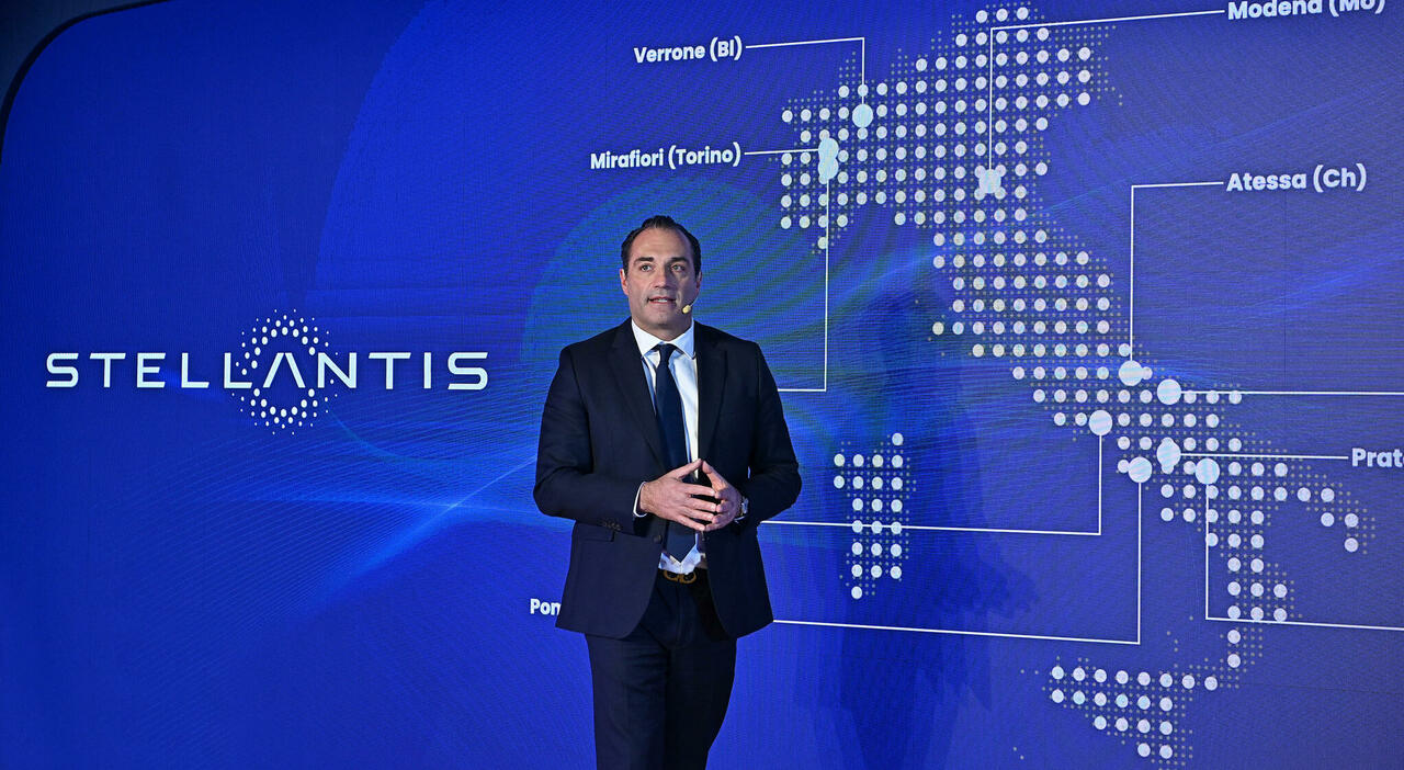 L'A.D. di Stellantis Antonio Filosa