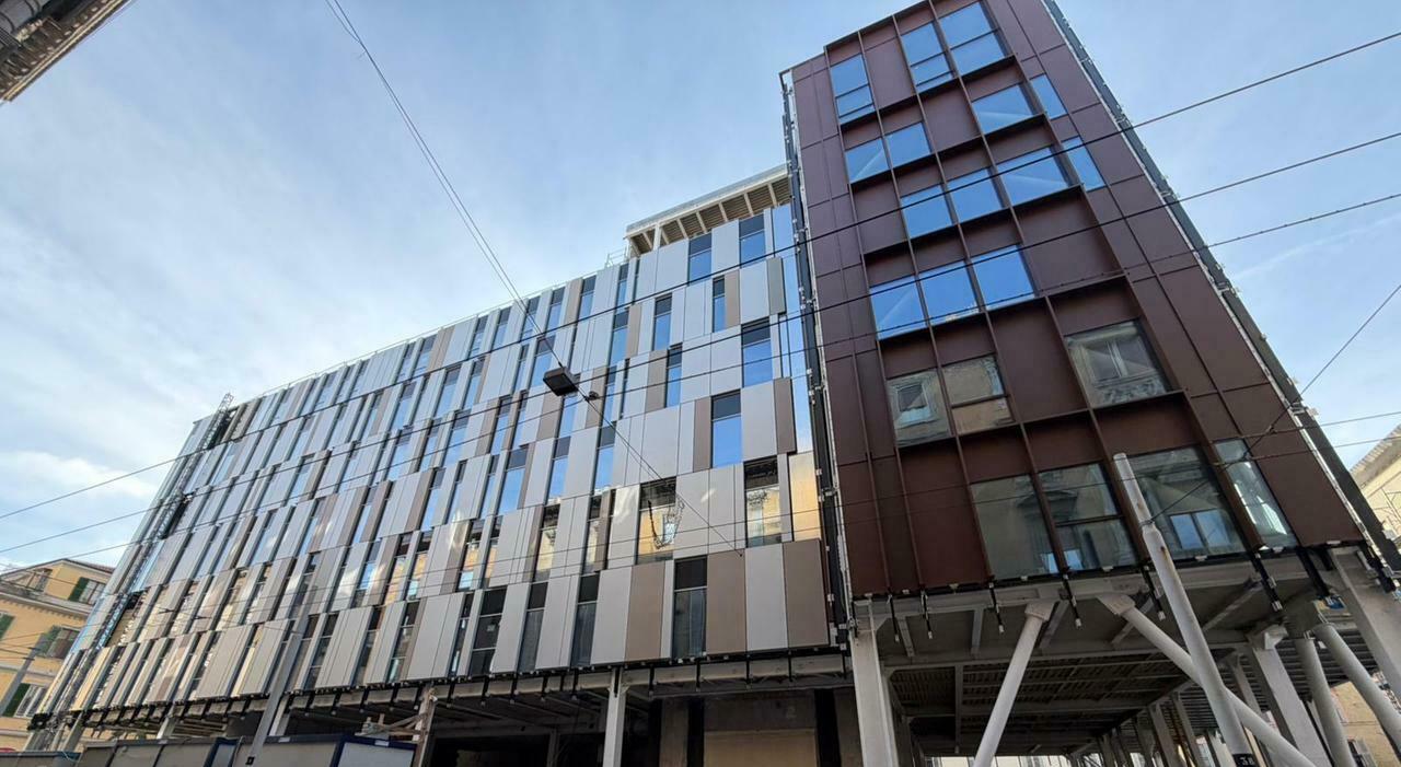 Rettorato, la ditta è in crisi: l?Ateneo paga i subappalti e così si salva un cantiere Rettorato, la ditta è in crisi: l?Ateneo paga i subappalti e così si salva un cantiere