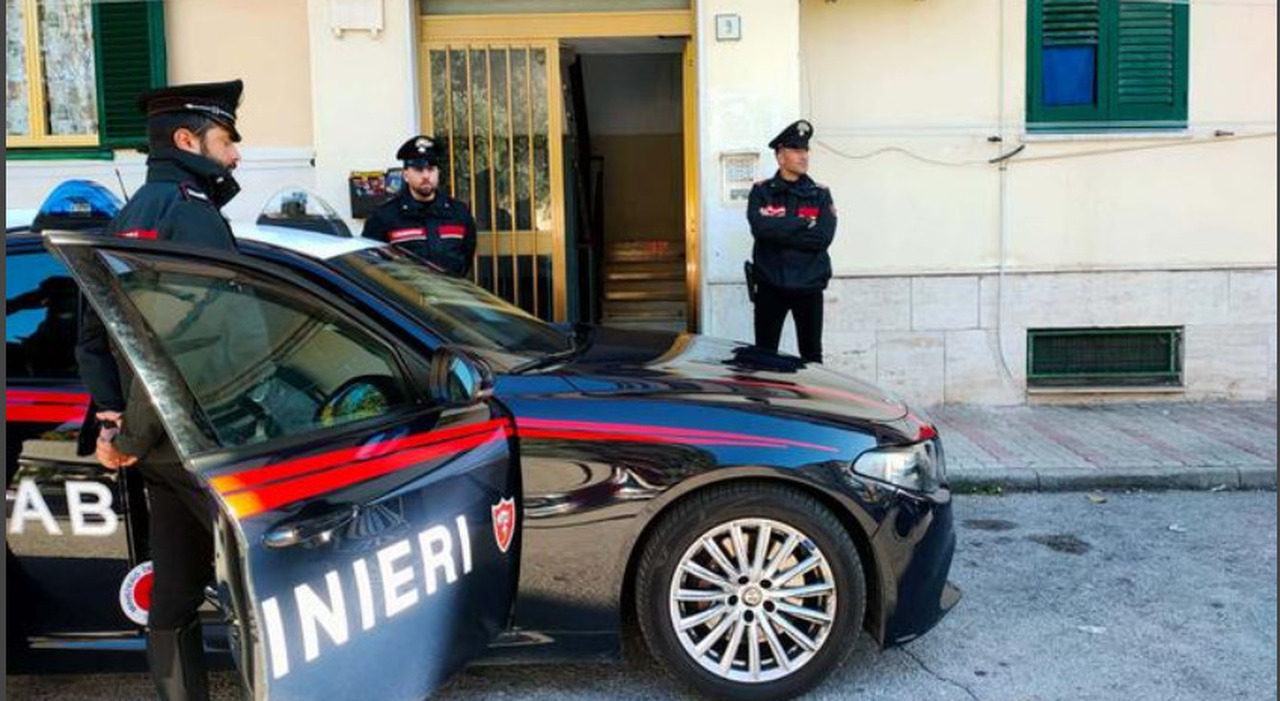 Salerno, serata a base di droga lite in casa: ex pugile uccide l?amico a pugni Salerno, serata a base di droga lite in casa: ex pugile uccide l?amico a pugni