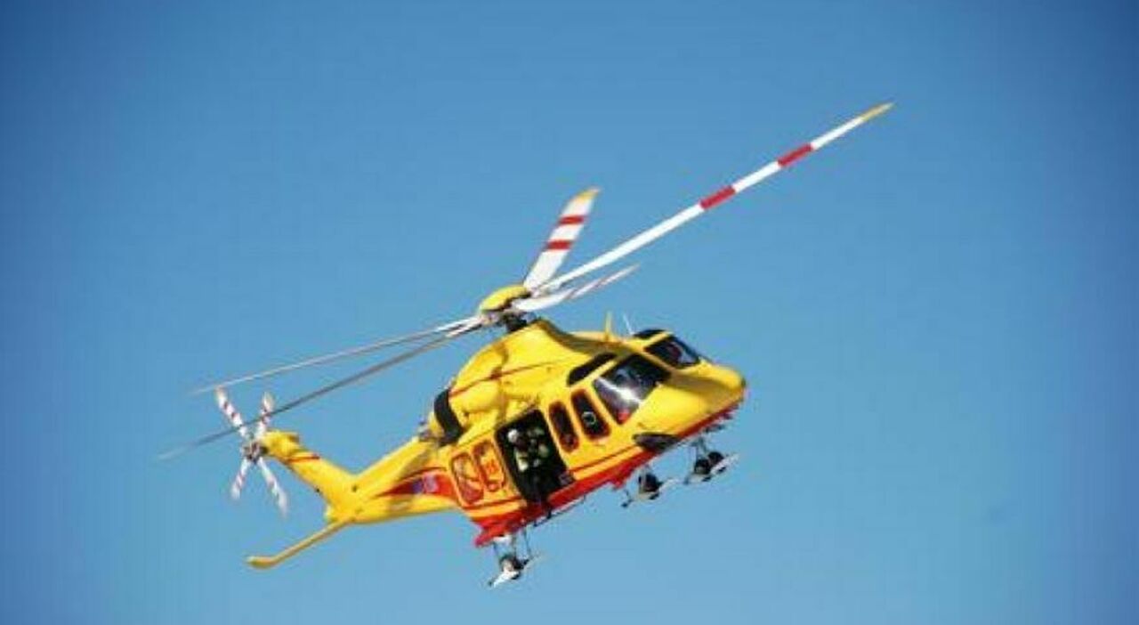 Precipitano da una parete e si schiantano dopo un volo di 30 metri: morti due escursionisti in Friuli Precipitano da una parete e si schiantano dopo un volo di 30 metri: morti due escursionisti in Friuli