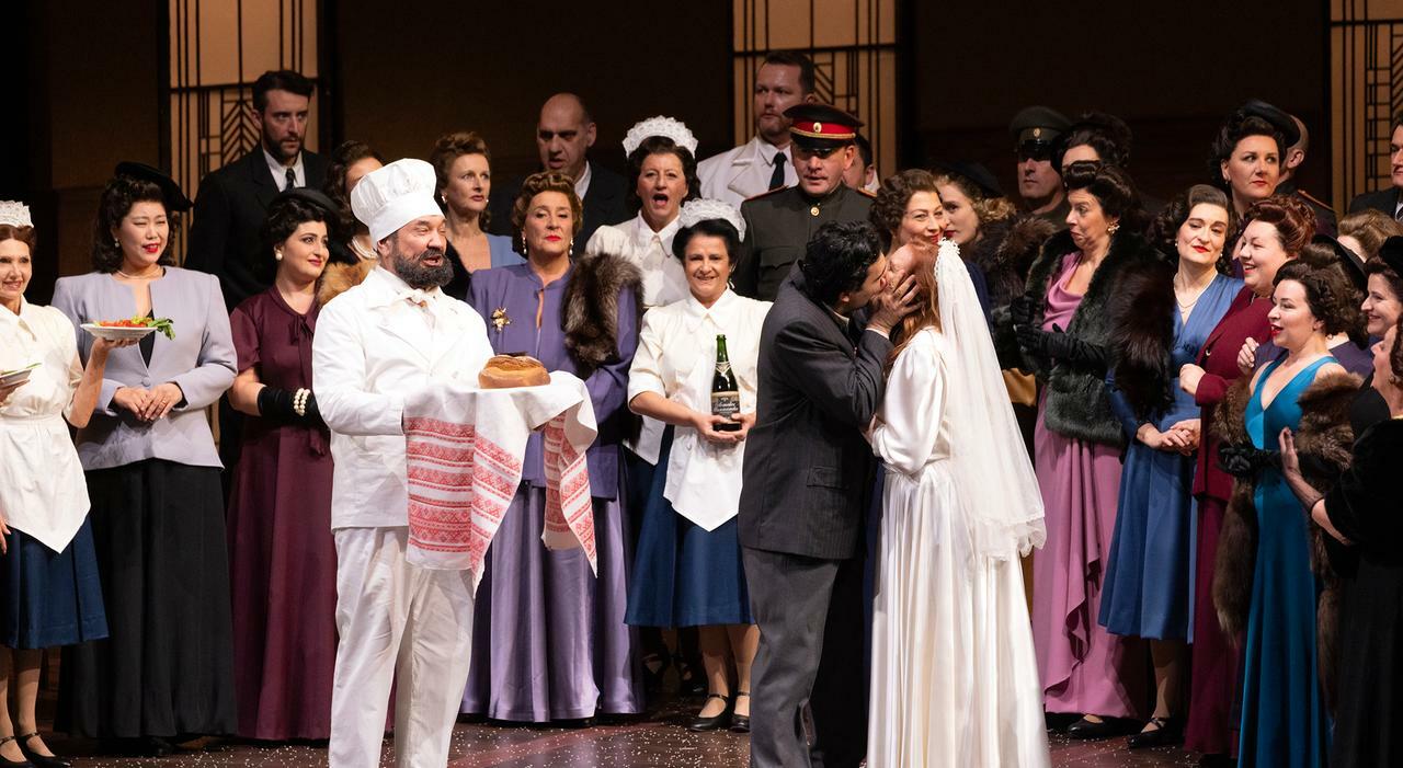 lady macbeth 232 la prima de la scala di milano una donna dark con rogo finale a sorpresa da Ilmattino.it lady macbeth 232 la prima de la scala di milano una donna dark con rogo finale a sorpresa