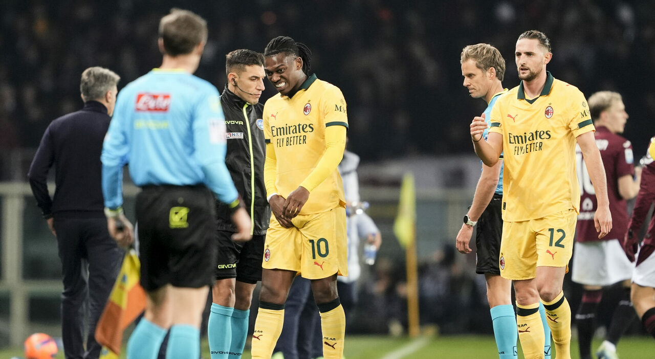 Leao Injury: Recovery Timeline, Super Cup Doubt & Serie A Precedents