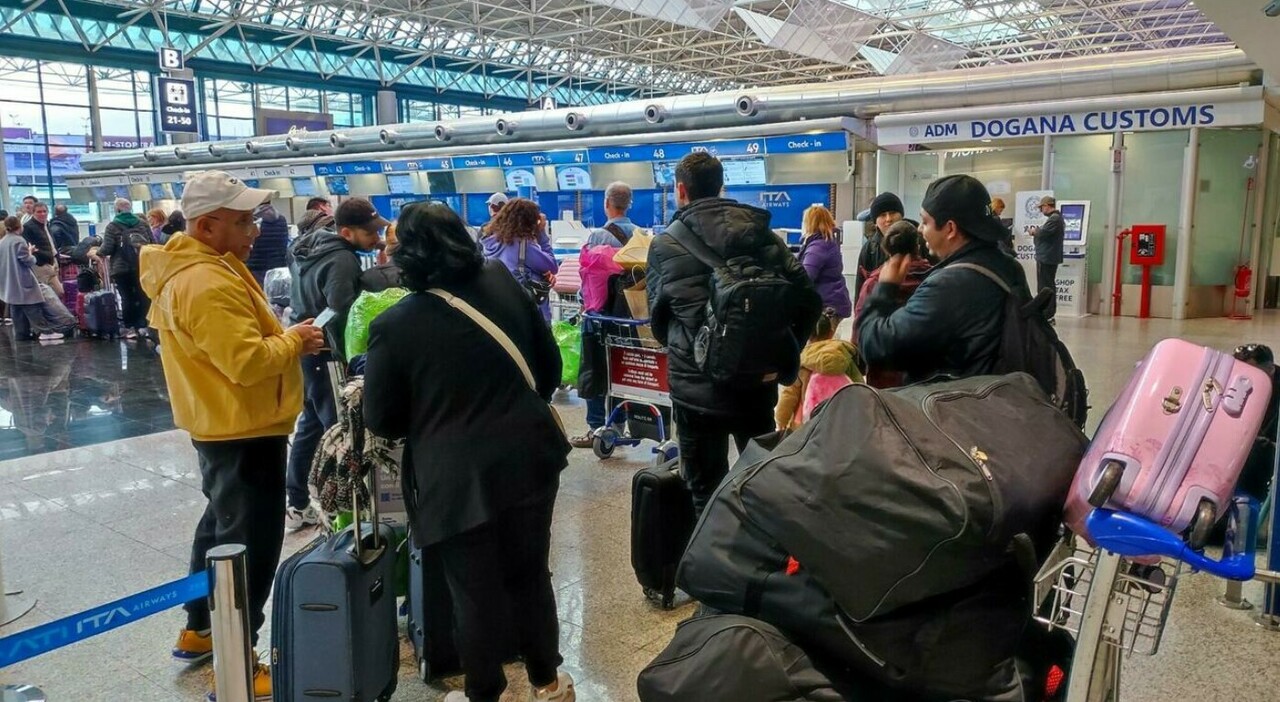 caro voli per natale andare a casa costa fino al 700 in pi249 quanto si spende per viaggiare in italia e all estero da Leggo.it caro voli per natale andare a casa costa fino al 700 in pi249 quanto si spende per viaggiare in italia e all estero