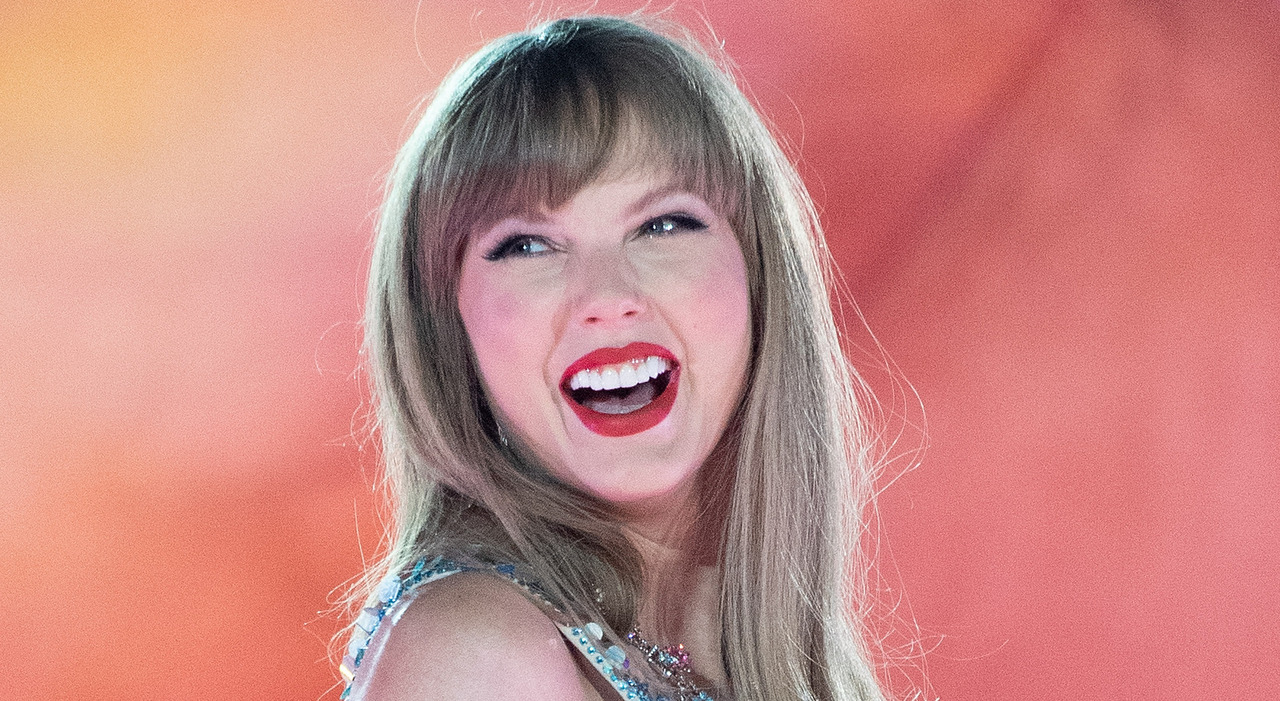 taylor swift regala 197 milioni di dollari a tutto lo staff dell eras tour la troupe in lacrime un modo per dire grazie da Leggo.it taylor swift regala 197 milioni di dollari a tutto lo staff dell eras tour la troupe in lacrime un modo per dire grazie