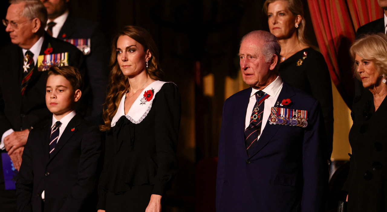 kate si commuove ricordando chi 232 stato ucciso dal cancro il bigliettino e il legame con l ospedale come sta davvero re carlo da Leggo.it kate si commuove ricordando chi 232 stato ucciso dal cancro il bigliettino e il legame con l ospedale come sta davvero re carlo