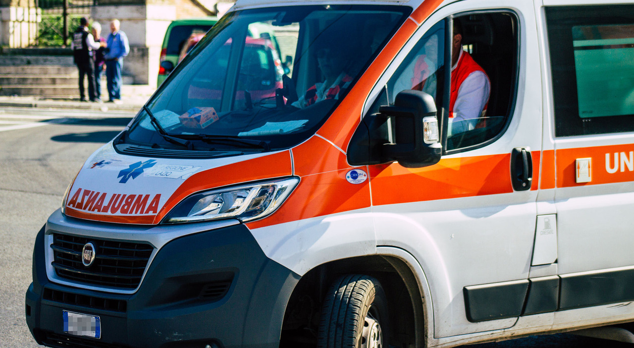 tragico incidente stradale a pozzuoli morto un minorenne di marano da Ilmattino.it tragico incidente stradale a pozzuoli morto un minorenne di marano