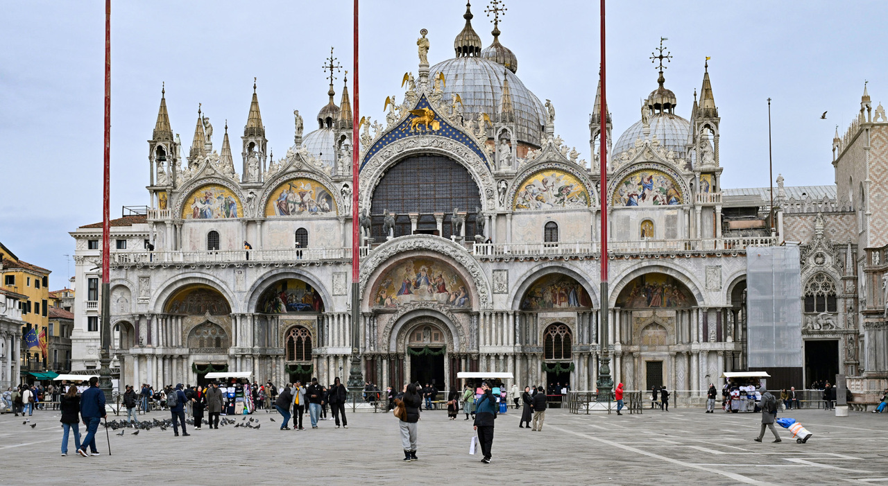 San Marco, meno biglietti per visite più sostenibili in Basilica: mille ticket in meno al giorno con il sistema di prenotazione online