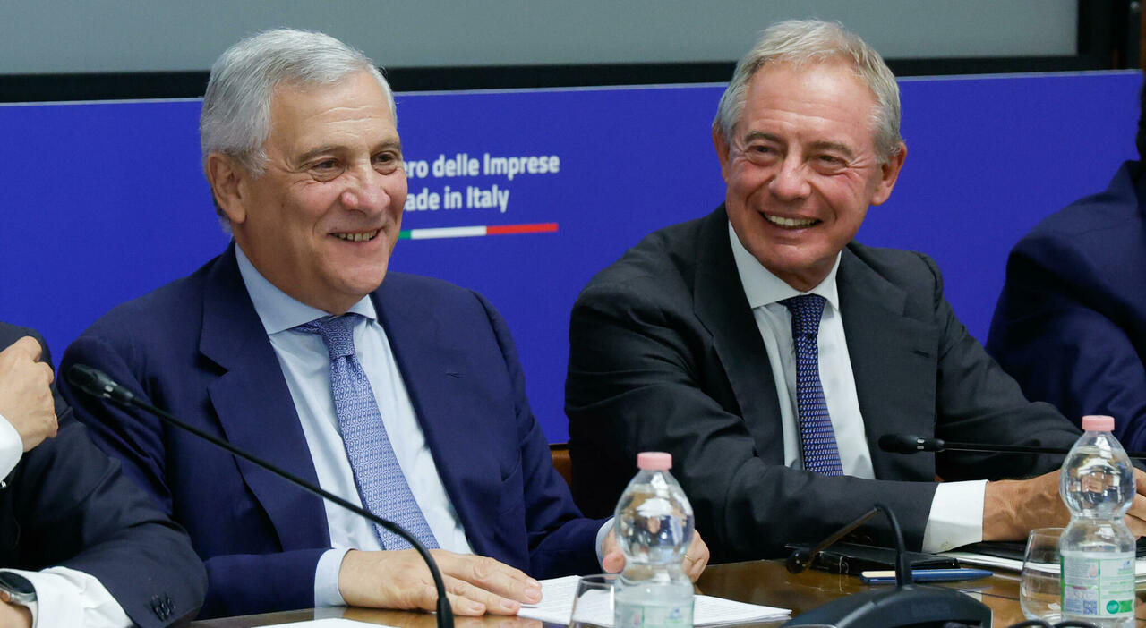 Il ministro degli Affari Esteri Antonio Tajani e il ministro delle Imprese e del Made in Italy Adolfo Urso
