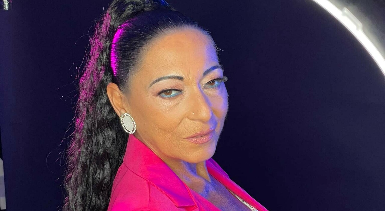 Addio a Rosy Viola: la voce neomelodica si spegne a 59 anni