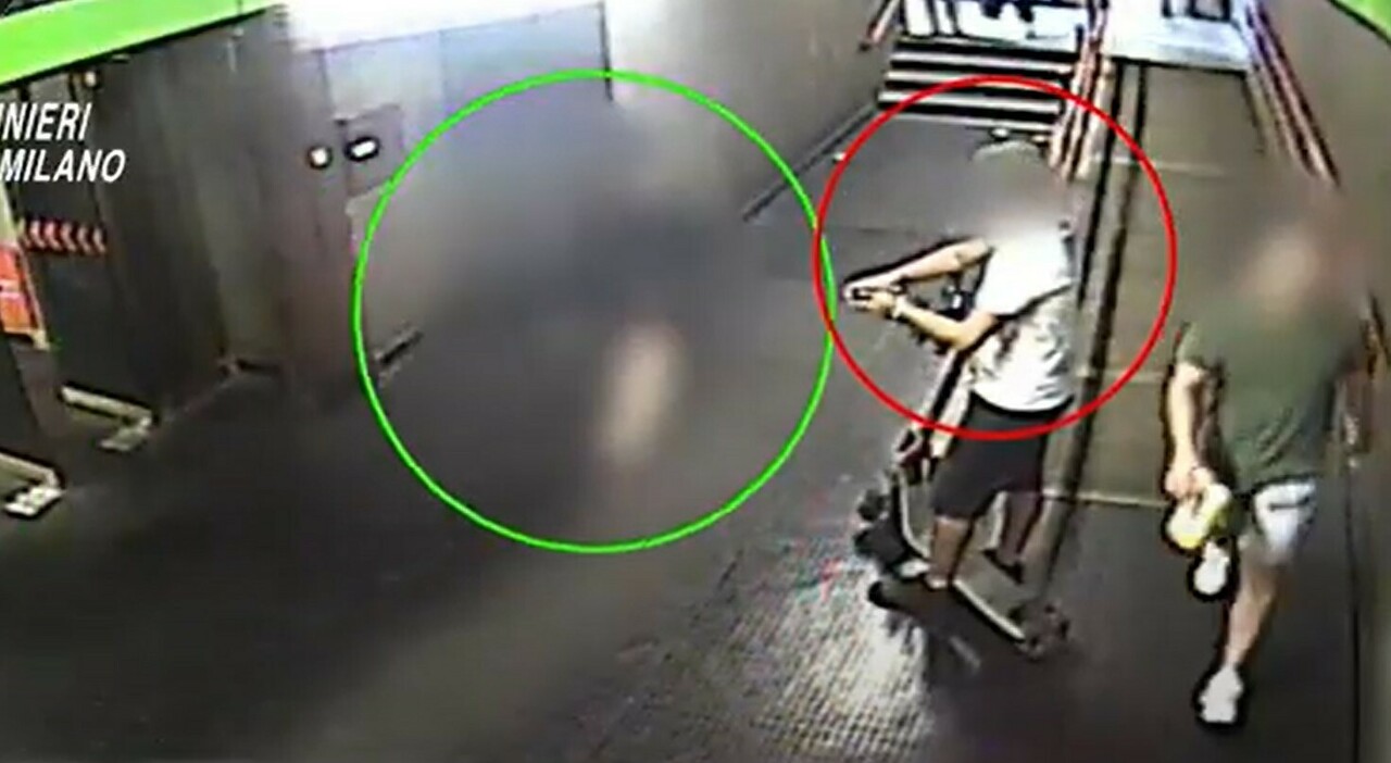 https://statics.cedscdn.it/photos/MED_HIGH/2025/12/19/9254855_19133846_stupro_milano_arrestato_19enne_monopattino.jpg
