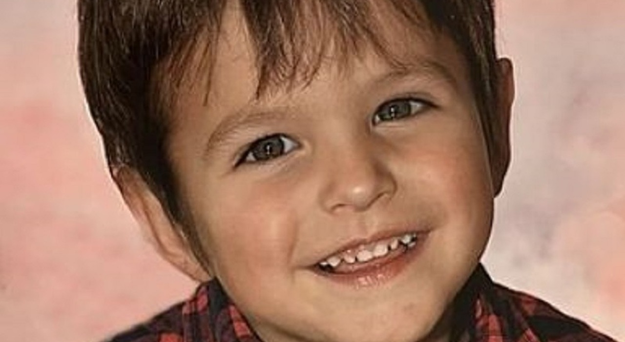 moritz gerstl annega a 4 anni nella piscina comunale indagate la mamma e la zia il dramma e la morte in ospedale