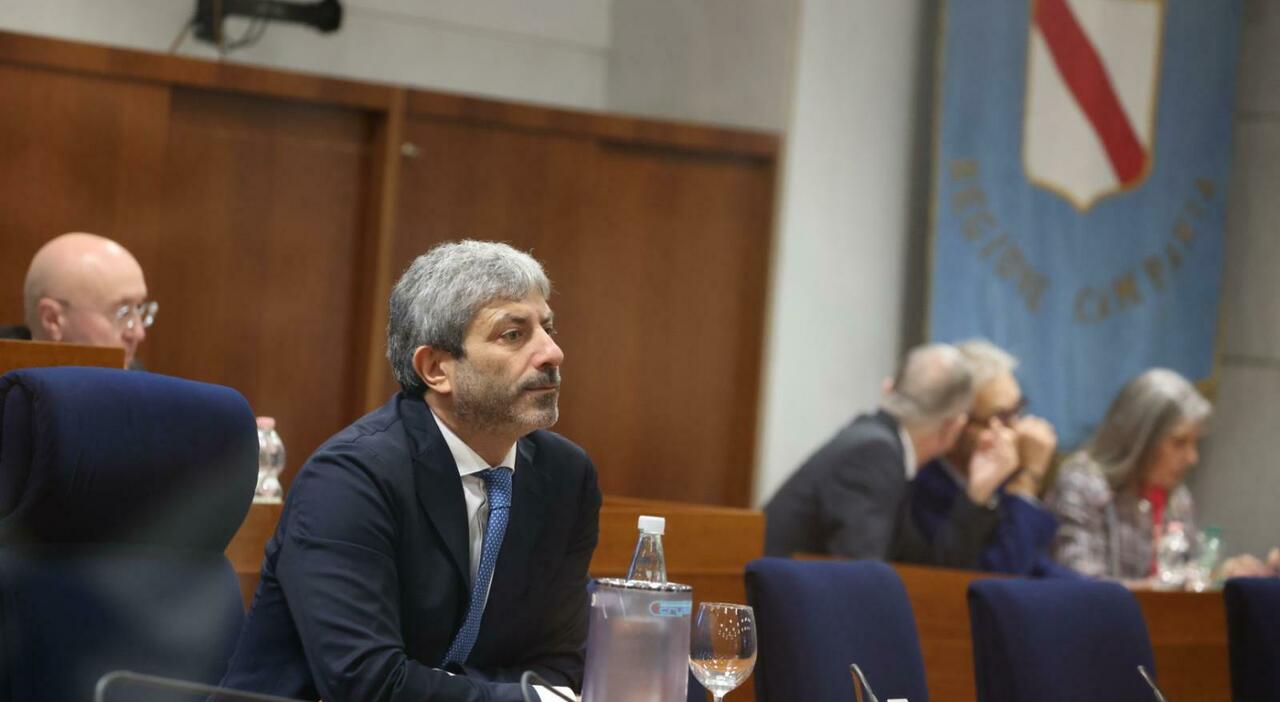 campania prima seduta per il nuovo consiglio regionale massimiliano manfredi eletto presidente