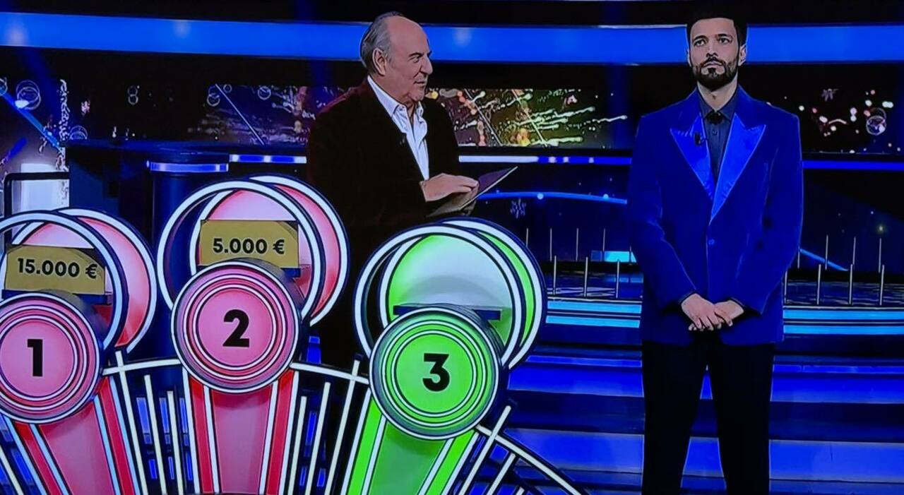 Il game show di Canale 5 chiude il 2025 con numeri record, una vincita clamorosa da 200mila euro e una strategia che guarda già al futuro. Mentre Rai 1 rallenta, Mediaset accelera