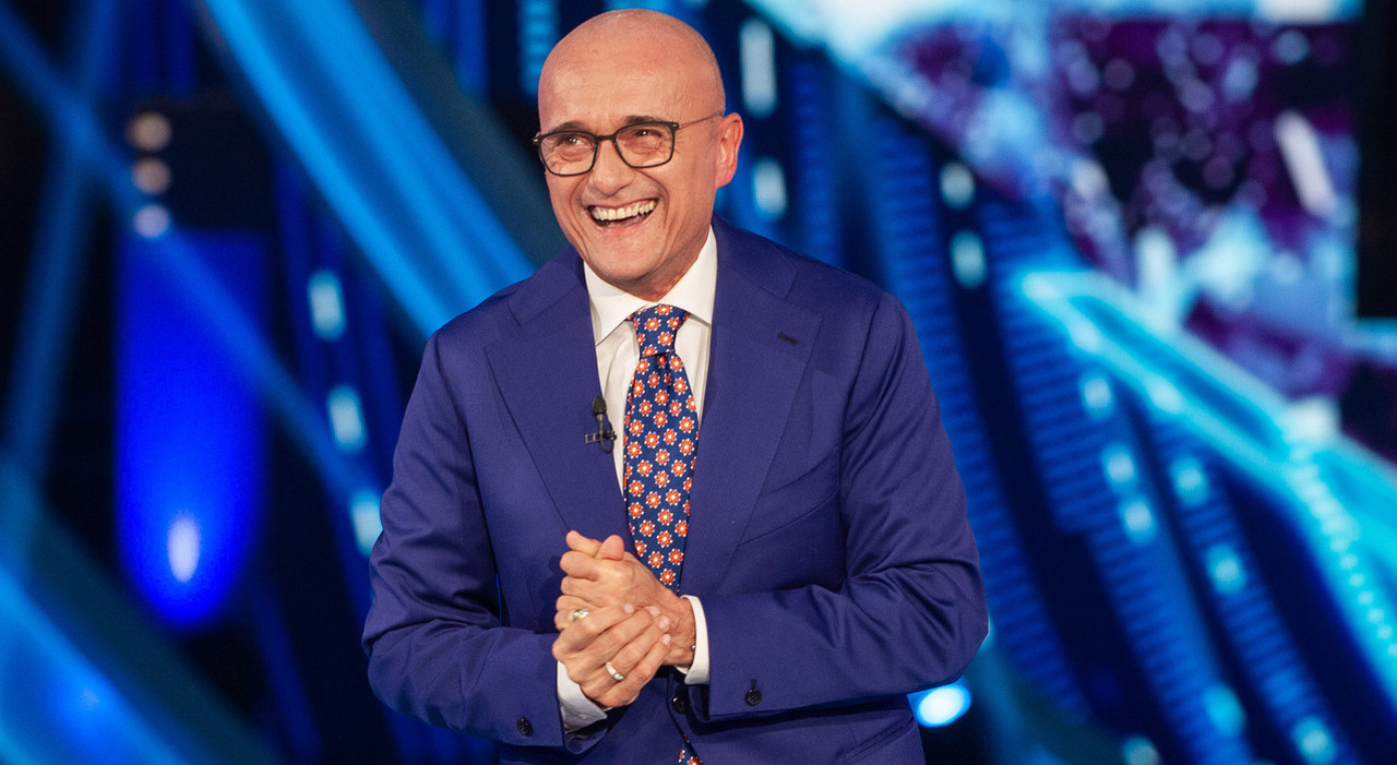 alfonso signorini gli avvocati ai big del web cancellate foto e video illeciti rovinano l immagine e bloccate falsissimo da Leggo.it alfonso signorini gli avvocati ai big del web cancellate foto e video illeciti rovinano l immagine e bloccate falsissimo