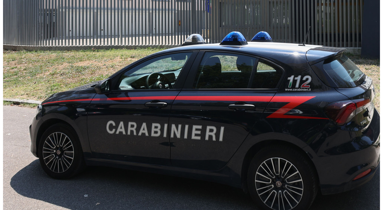 https://statics.cedscdn.it/photos/MED_HIGH/2026/01/08/9285750_08132804_carabinieri.jpg