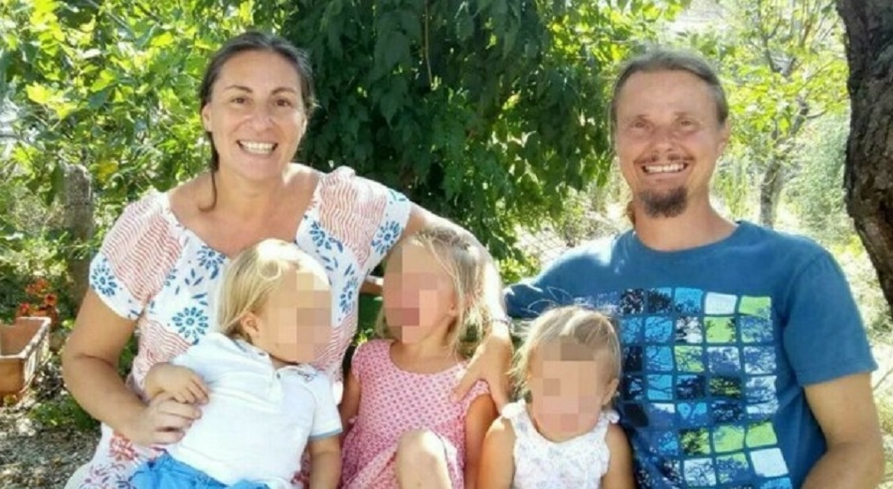 famiglia nel bosco pap224 nathan i miei figli sono tristi litigano tra di loro non capiscono perch233 restano l236 da soli da Leggo.it famiglia nel bosco pap224 nathan i miei figli sono tristi litigano tra di loro non capiscono perch233 restano l236 da soli